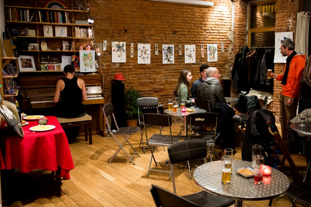 cafés associatifs La Candela toulouse