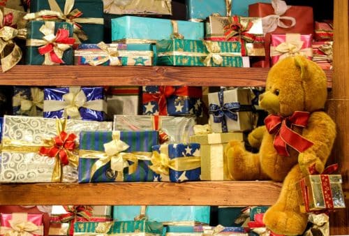 christmas-toy-wrapping-paper-teddy-bear-product-gifts-921728-pxhere.com