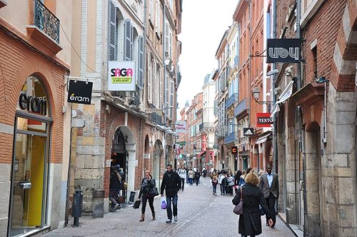 Rue Saint-Rome Toulouse France magasin