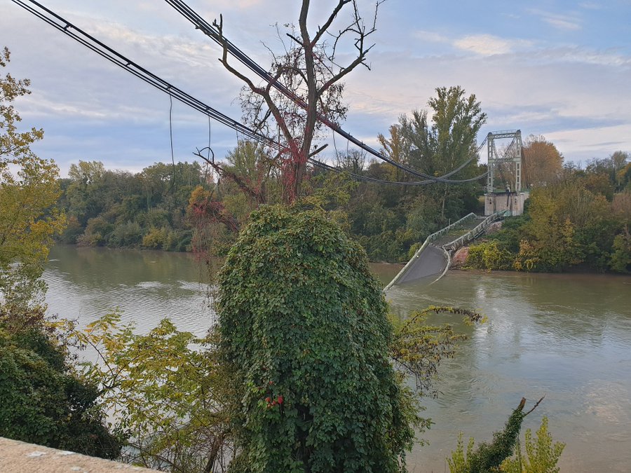 Pont de Mirepoix effondré