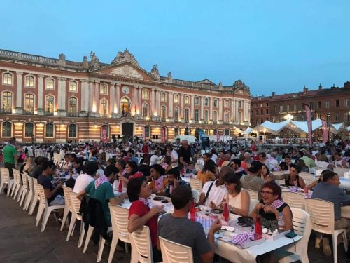 Banquet Toulouse à table