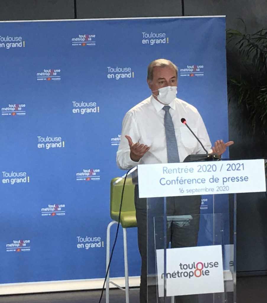 Jean-Luc Moudenc annoncera bientôt de nouvelles mesures de restrictions sanitaires à Toulouse ©PS