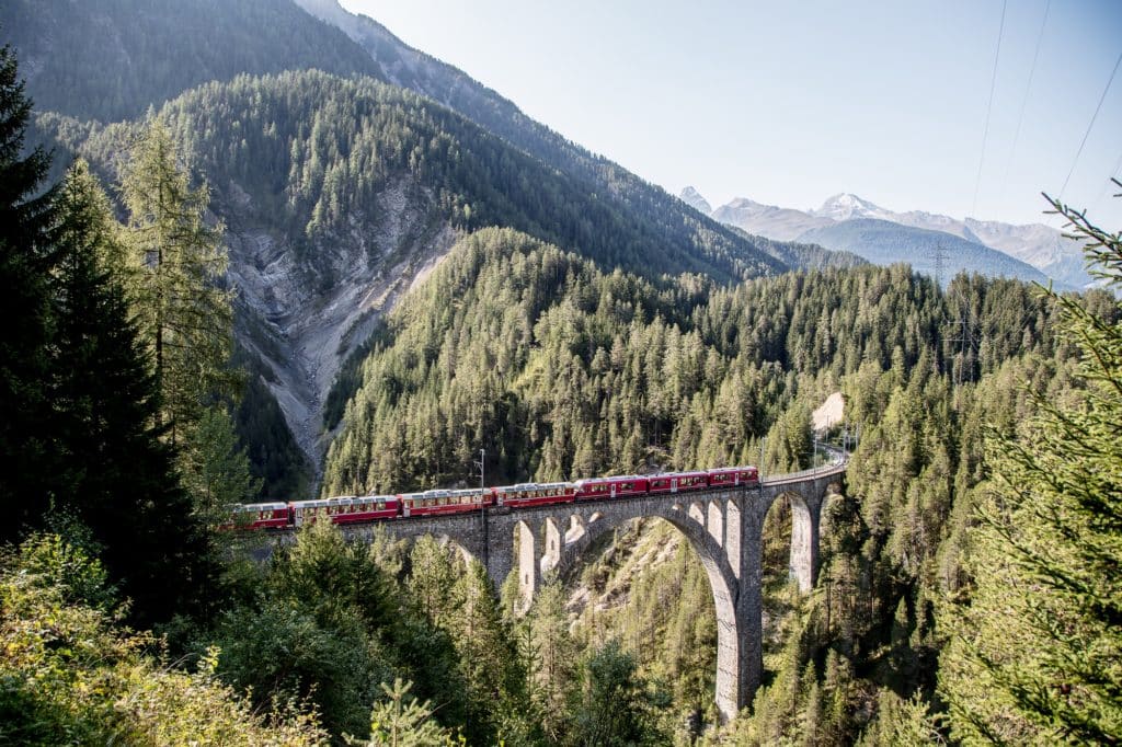 Rhaetische Bahn: Bernina Express - Davos