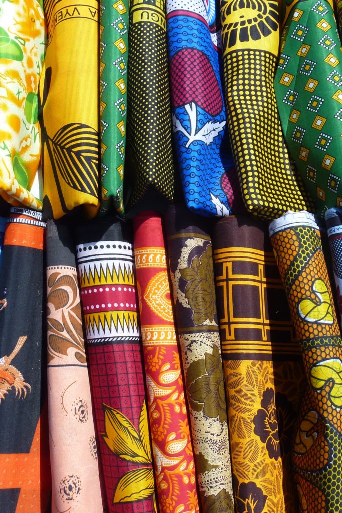 pattern-color-africa-colorful-fabric-textile-1245005-pxhere.com©DR-683x1024