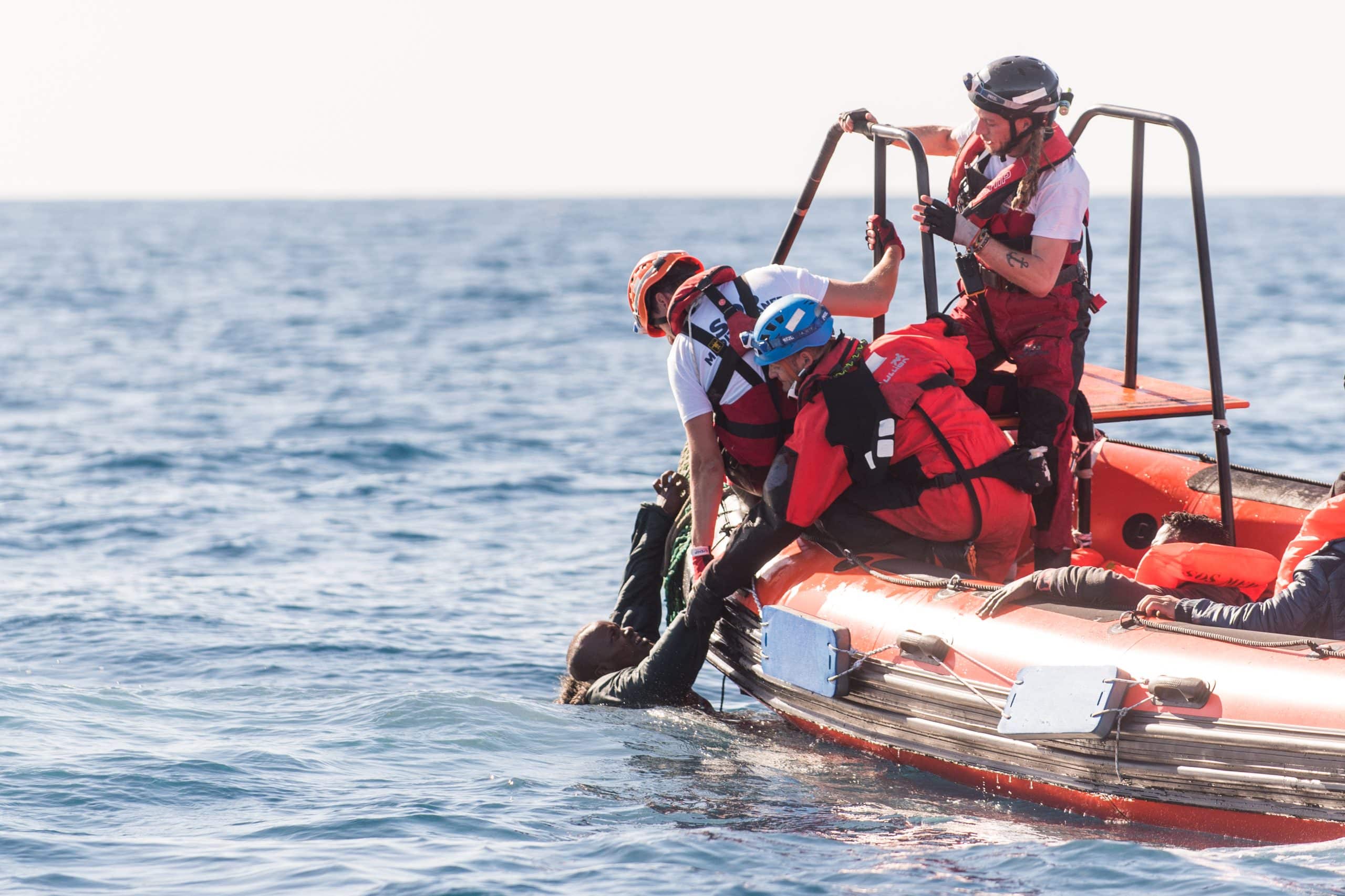 SOS mediterranée sauvetage en mer