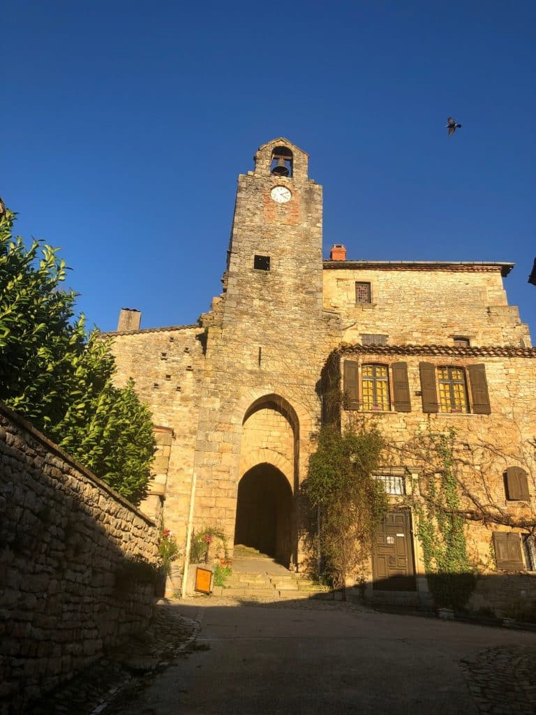 e beffroi de Bruniquel, dans le Tarn-et-Garonne va bénéficier d'une enveloppe de 37 000 euros de la Mission Stéphane Bern ©FondationDuPatrimoine