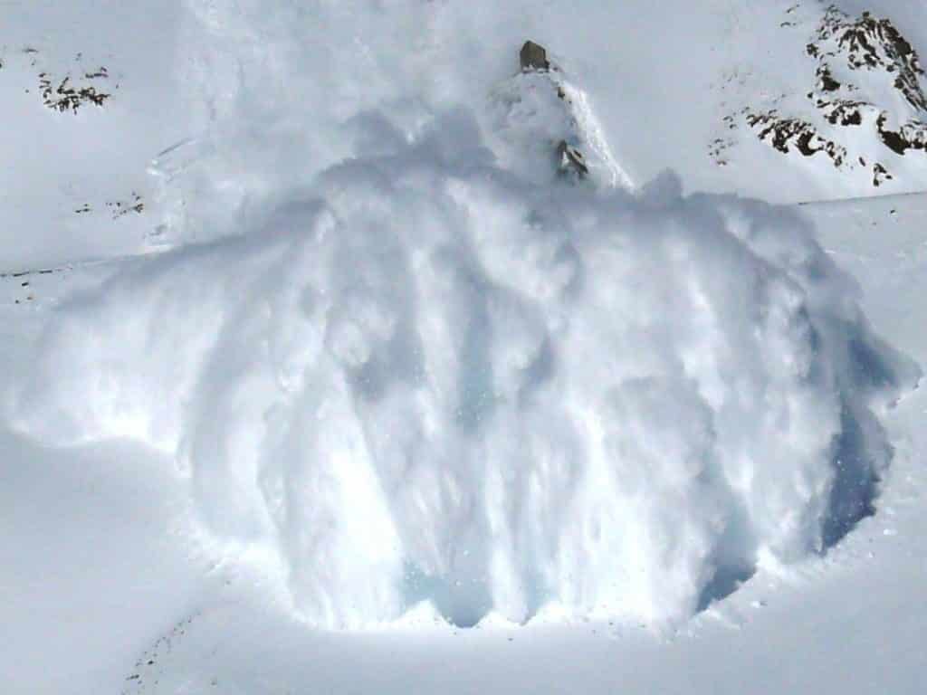 Météo France prévient d'un risque d'avalanches dans le massif du Luchonnais, en Haute-Garonne ©Scientif38