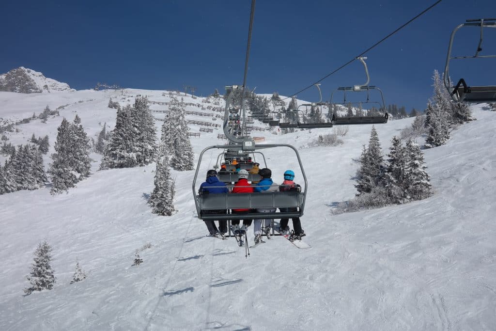 telesiege station ski