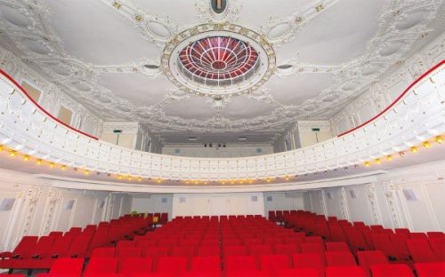 La magnifique salle du Colisée de Carcassone, parmi les plus beaux cinémas du monde ©Ville de Carcassonne