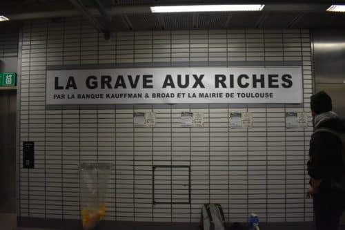DAL 31 a remplacé le nom de la station de métro de Saint-Cyprien.