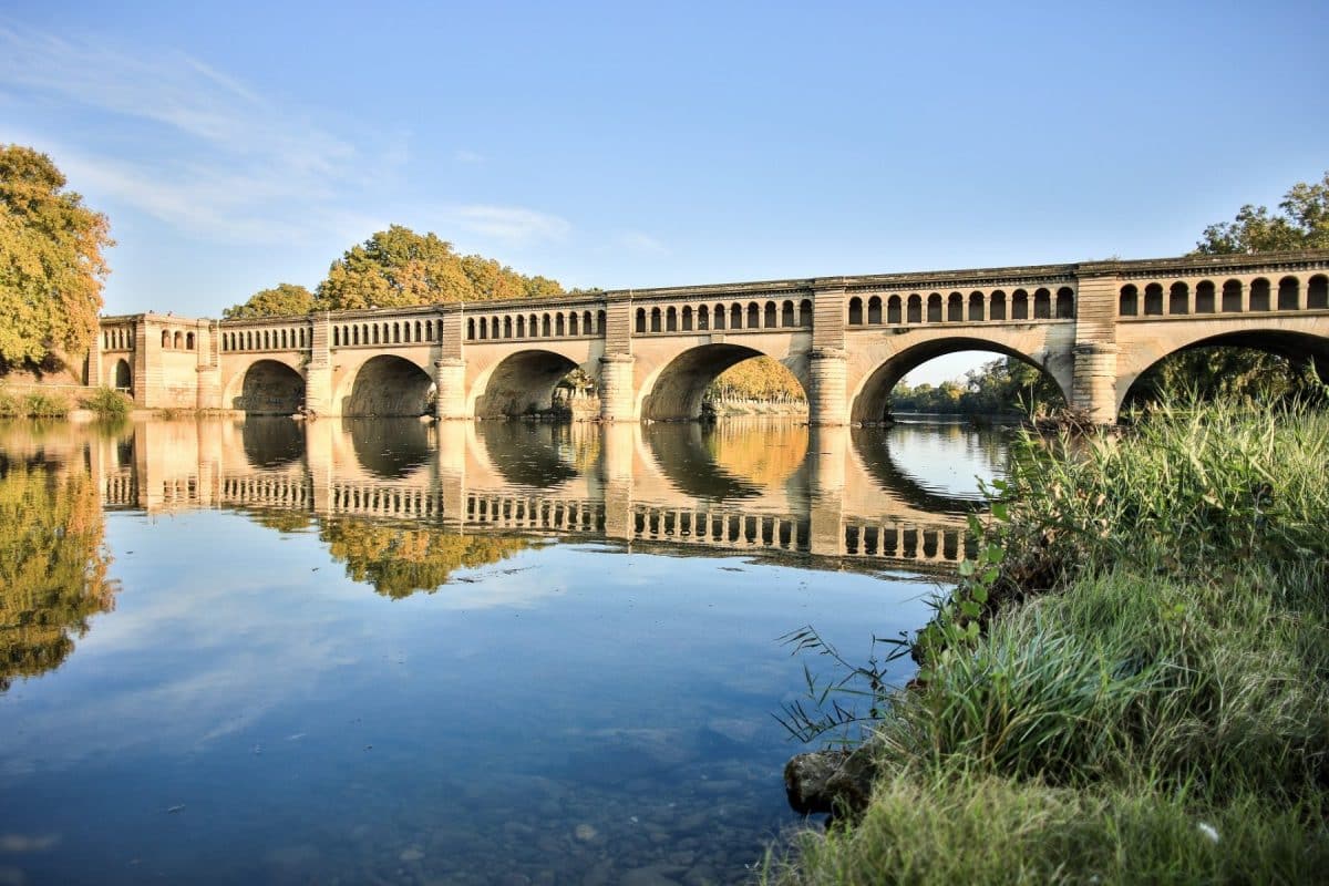 Pont Canal Orb Canal du Midi marque