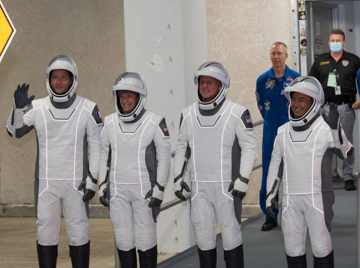 Thomas Pesquet décollage mission alpha SpaceX crew