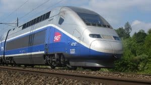 La SNCF annonce que le trafic des trains sera interrompu entre Paris et Toulouse pendant les ponts du mois de mai @JMoaetlh