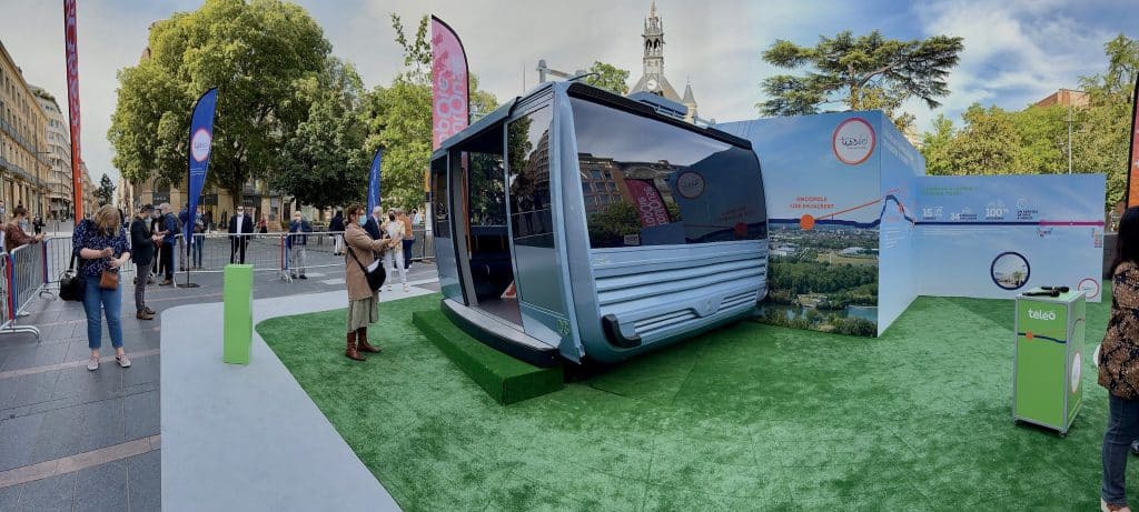 Visite guidée de la cabine du Téléo de Toulouse exposée à la station Capitole @TisséoCollectivités