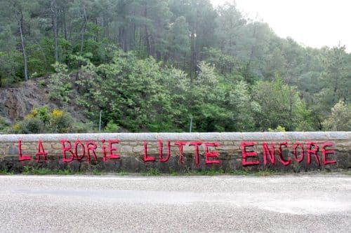 Dans le département du Gard, Les occupants du domaine de la Borie de Saint-Jean-du-Gard, ont été expulsé, ce mercredi 2 juin, par les forces de l’ordre @Laborie.noblog