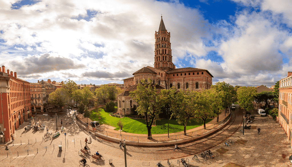 place Saint-Sernin Toulouse