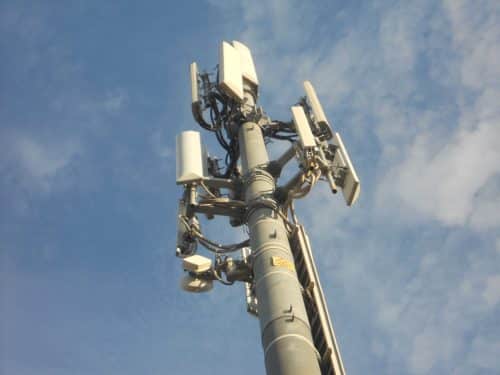telephonie-antenne-pylone-connexion-mobile