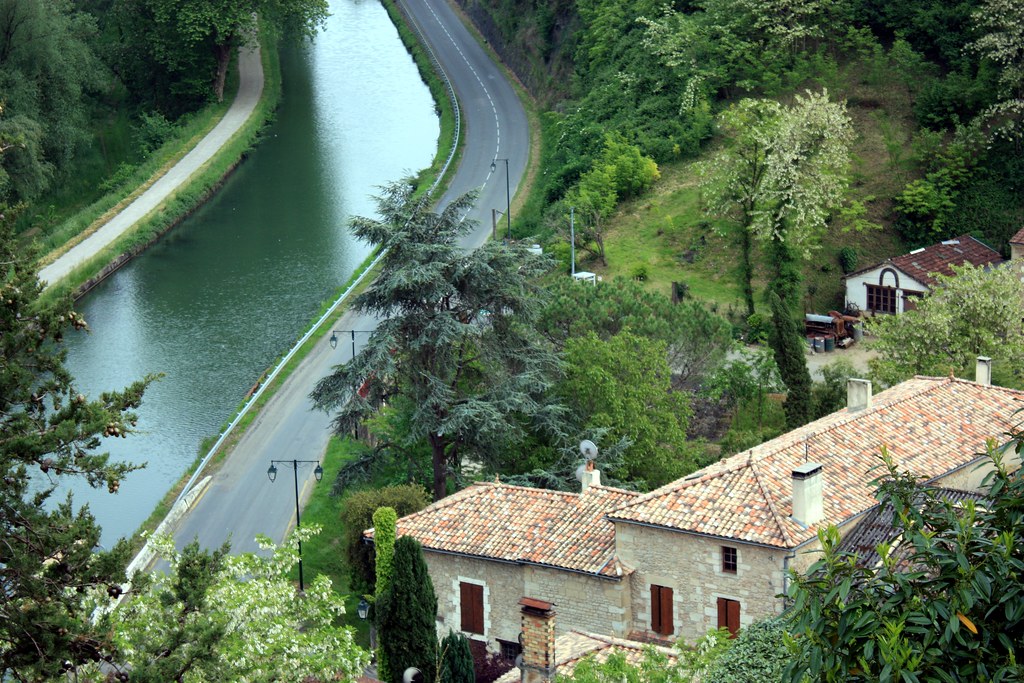 canal-garonne-cours-eau