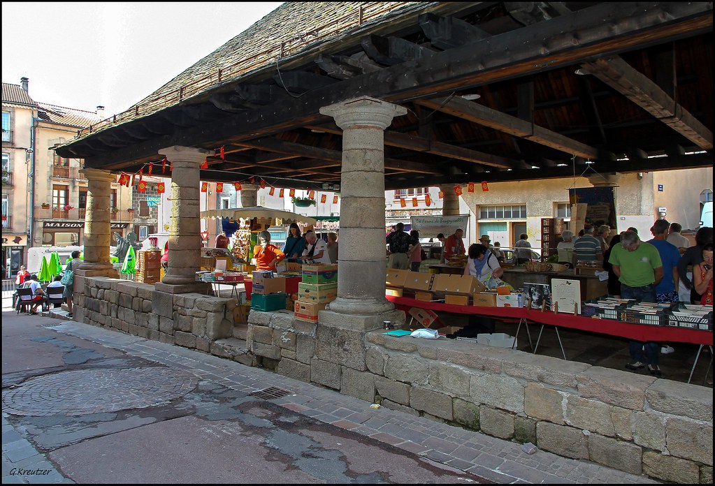 langogne-lozere-marche-ville