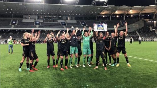 Le Bayern Munich remporte la Amos French Women's Cup / Léo Molinié