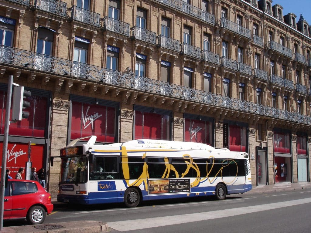 Toulouse bus Tisseo manifestation