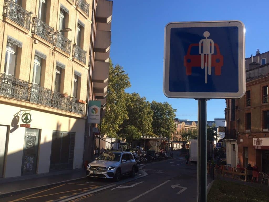 panneau vélorue toulouse