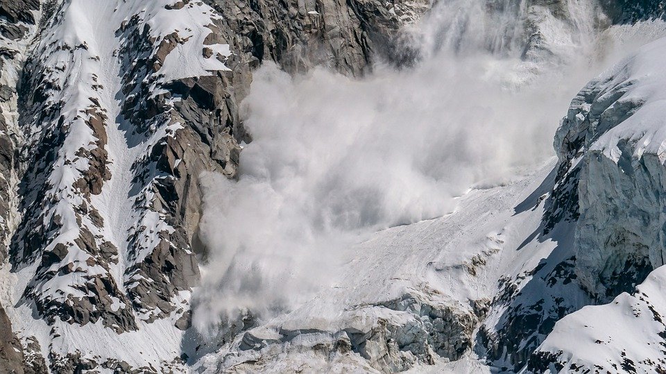 Haute-Garonne vigilance avalanche montagnes Pyrénées