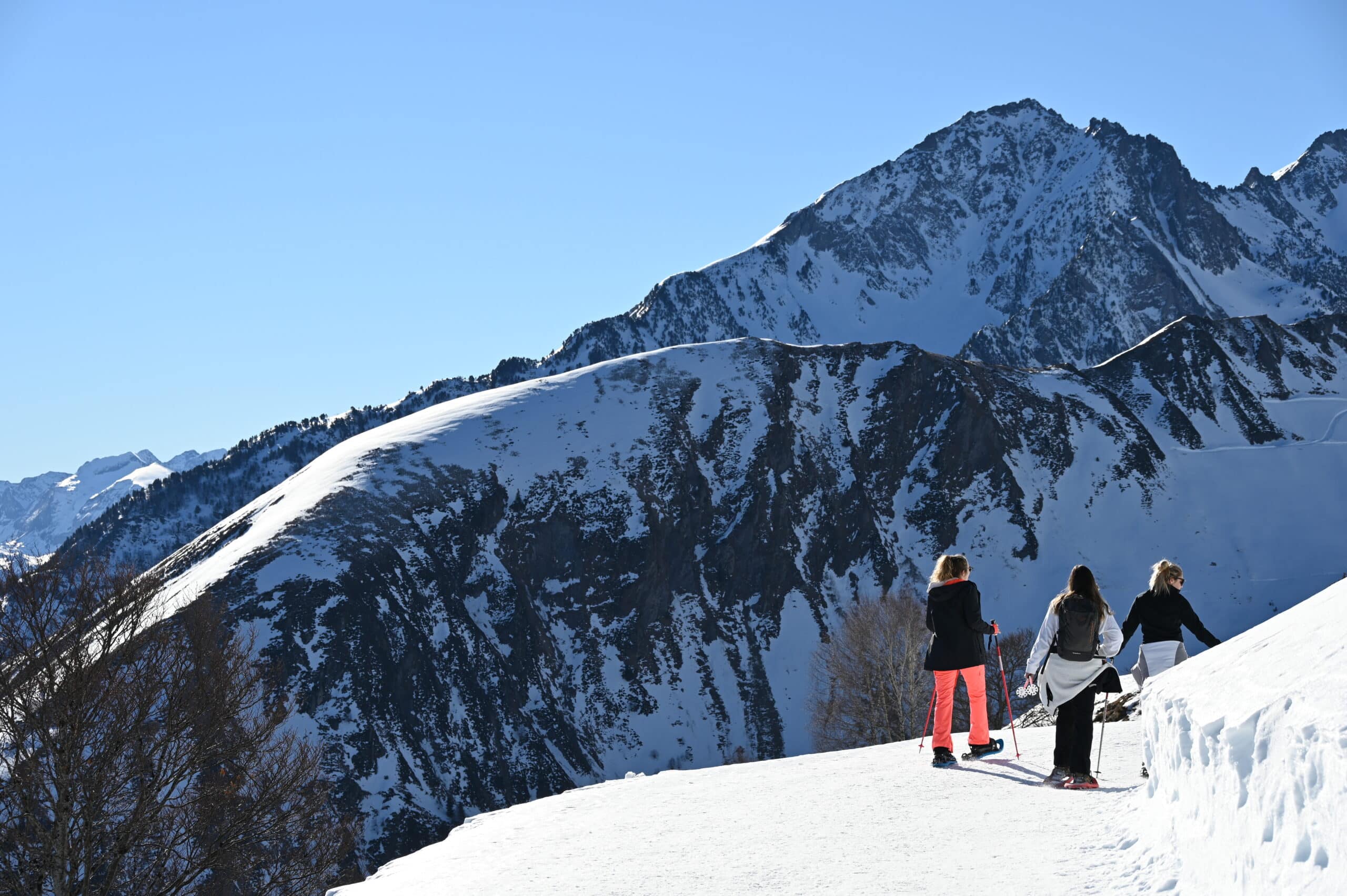 Pirineos.  Llega la temporada de esquí con su parte de novedades