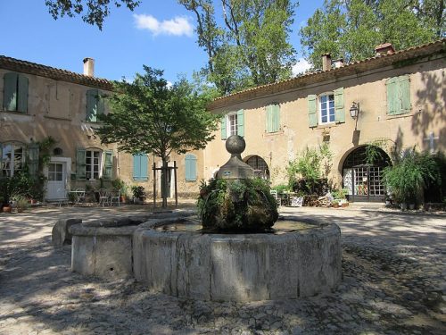 Fontaine de Villeneuvette - CC BY-SA 4.0 Quirinalis