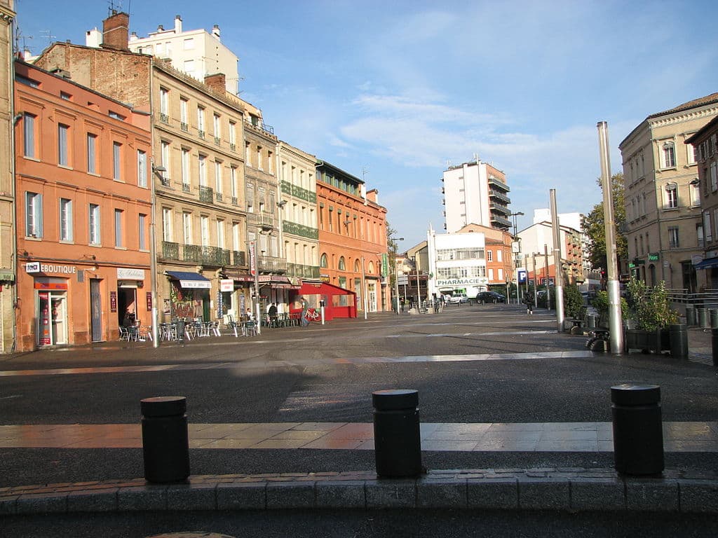 place Arnaud Bernard Toulouse