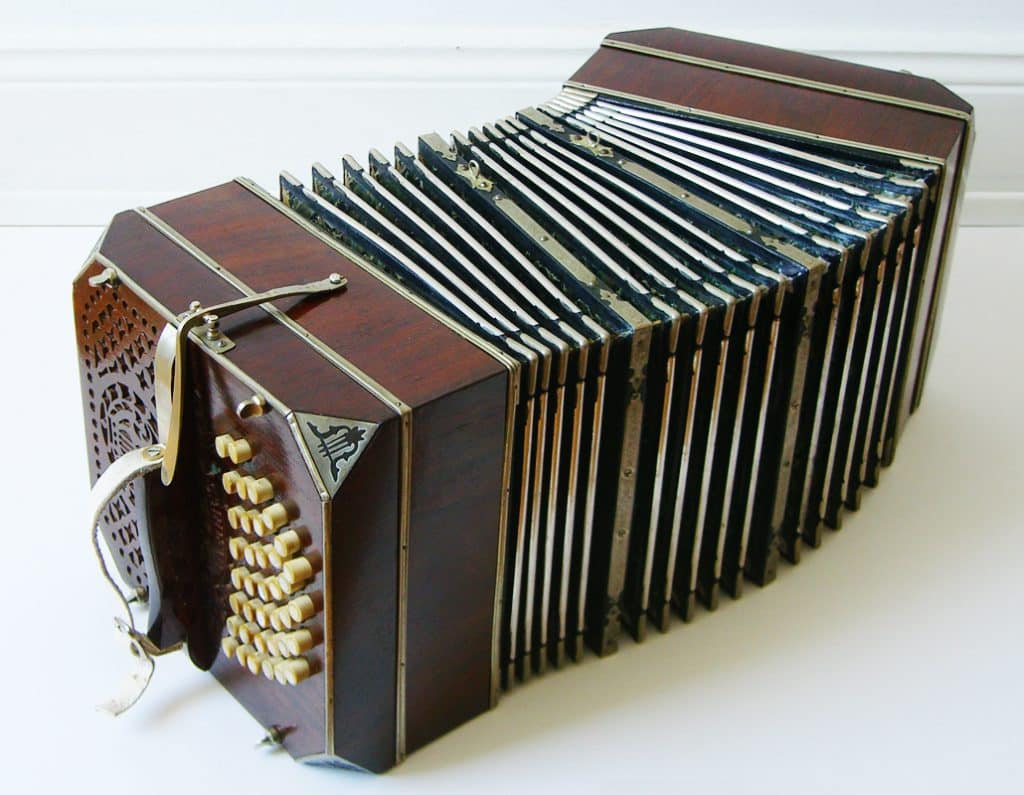 Bandoneon concert at the poetry cellar of Toulouse