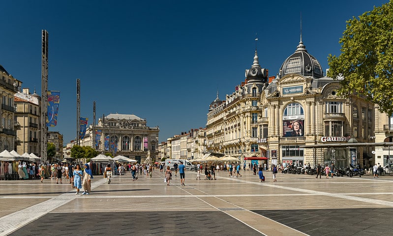 place Comédie Montpellier Independence Burger