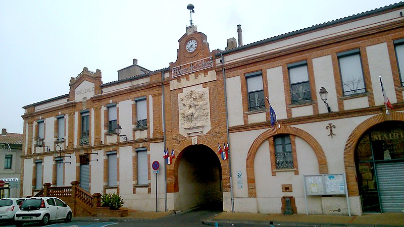 Saint-Lys mairie maire CPAR opposition centre migrants