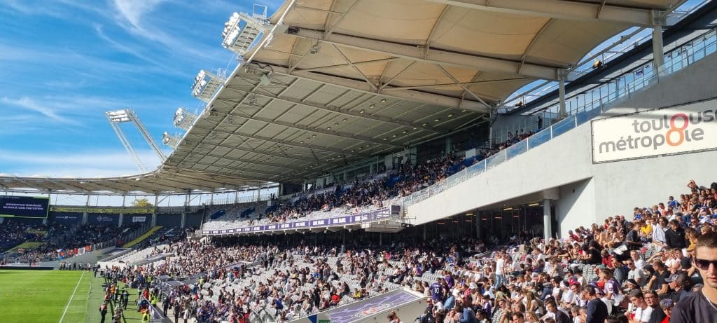 Vu des supporters toulousains pendant TFC Montpellier foot au Stadium