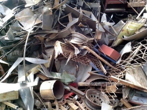 Fronton dépôts sauvages ordures déchets nature pièges photos