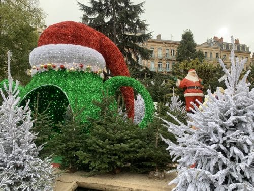 marché de Noël Toulouse square Charles de Gaulle fêtes de fin d'année décorations lumineuses