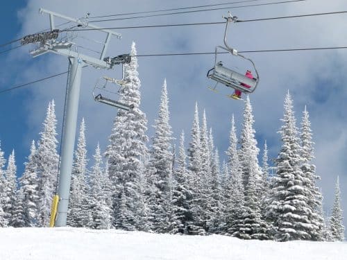 remontées mécaniques ski Pyrénées février grève