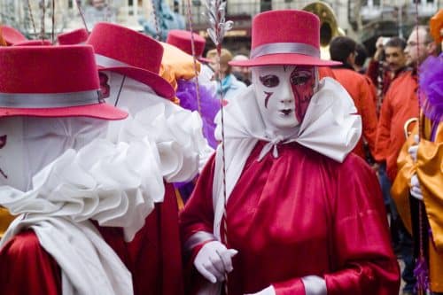 carnaval de limoux costume