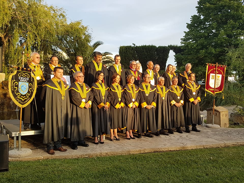 confréries Occitanie rôles patrimoine vins gastronomie