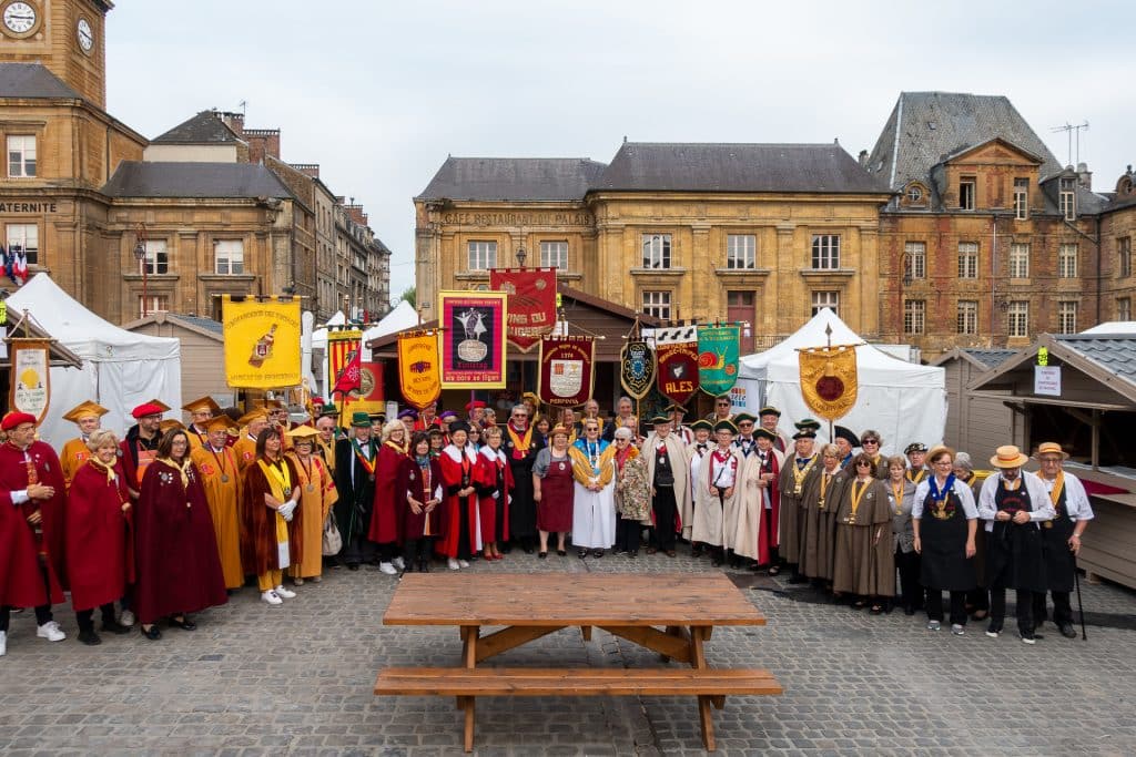 confréries Occitanie rôles patrimoine 