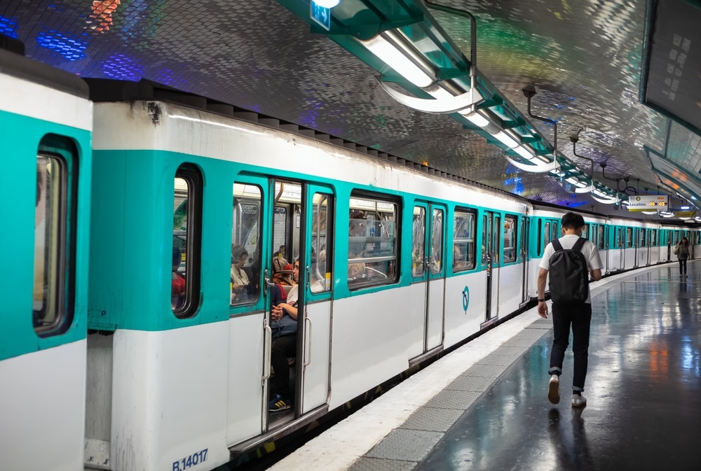 ligne 4 métro fermée