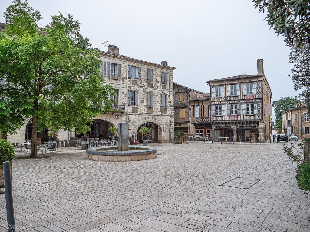 Eauze place Armagnac escapades automne Occitanie