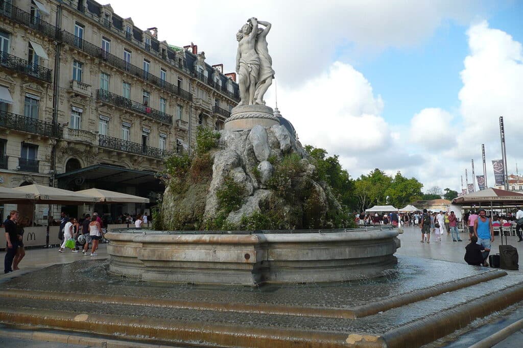 Fontaine Trois Grâces Montpellier Occitanie histoire originale