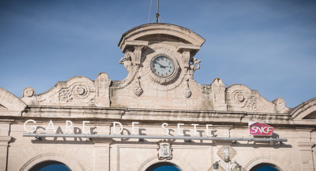 passerelle gare Sète