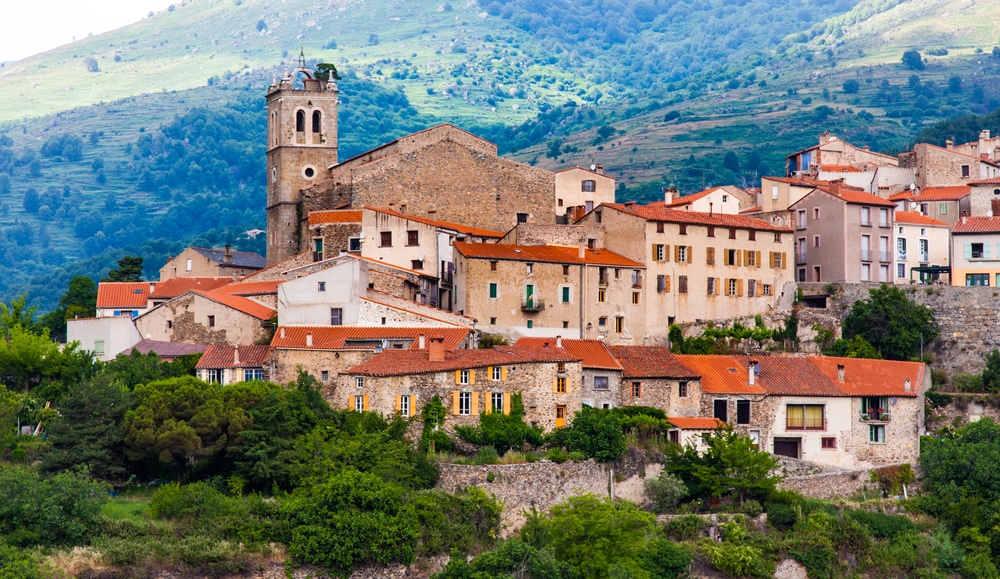 villages montagne occitanie hiver