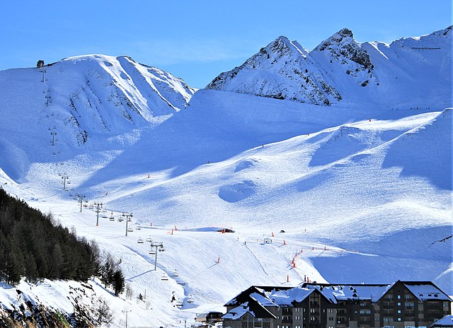 stations ski familiales pyrénées