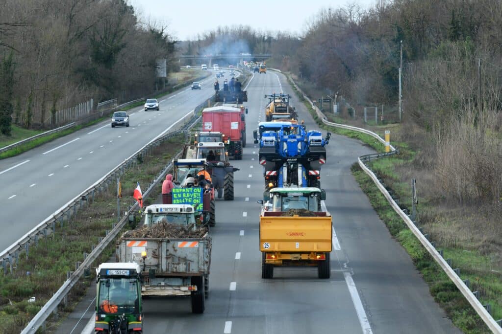 Agriculteurs autoroutes Occitanie