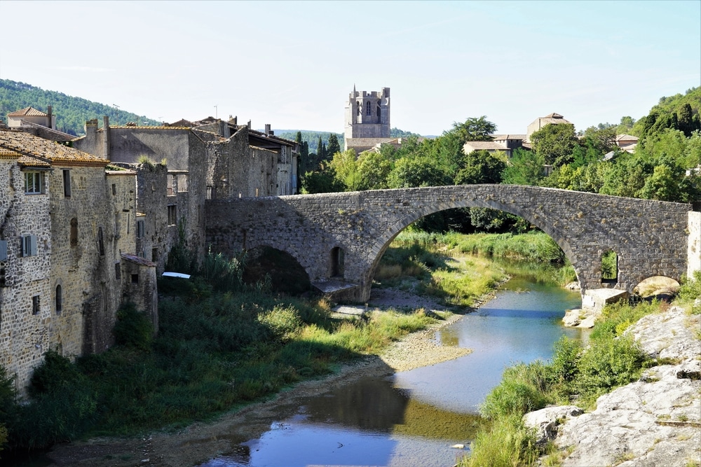 beau village lagrasse aude