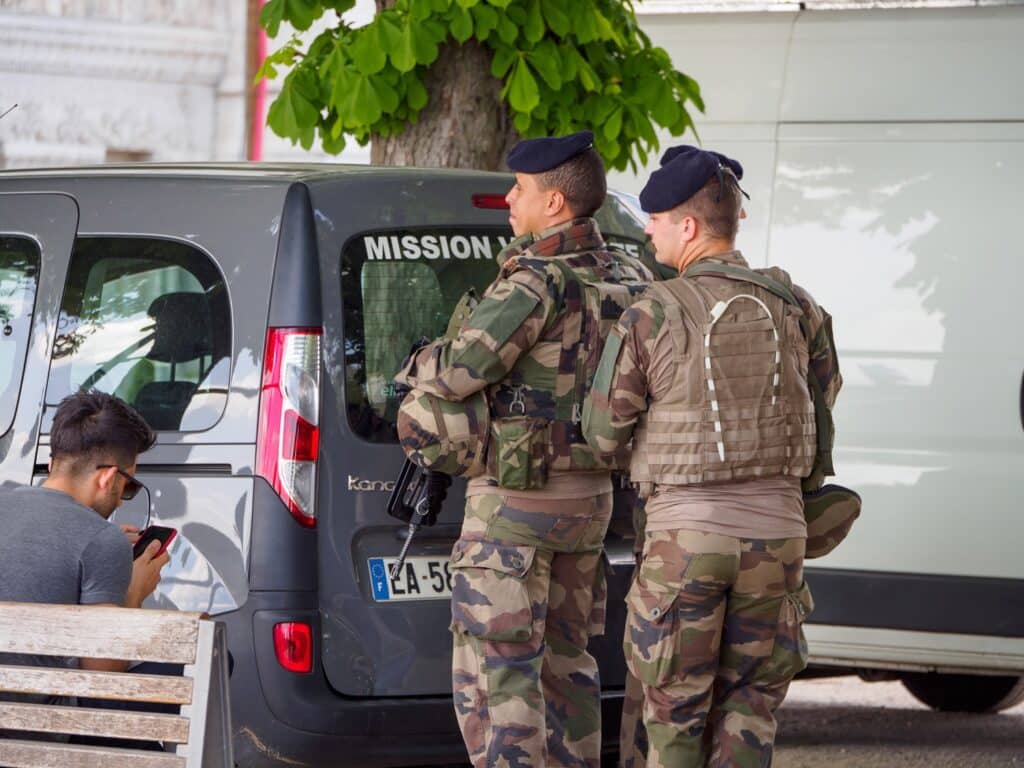 opération sentinelle militaire