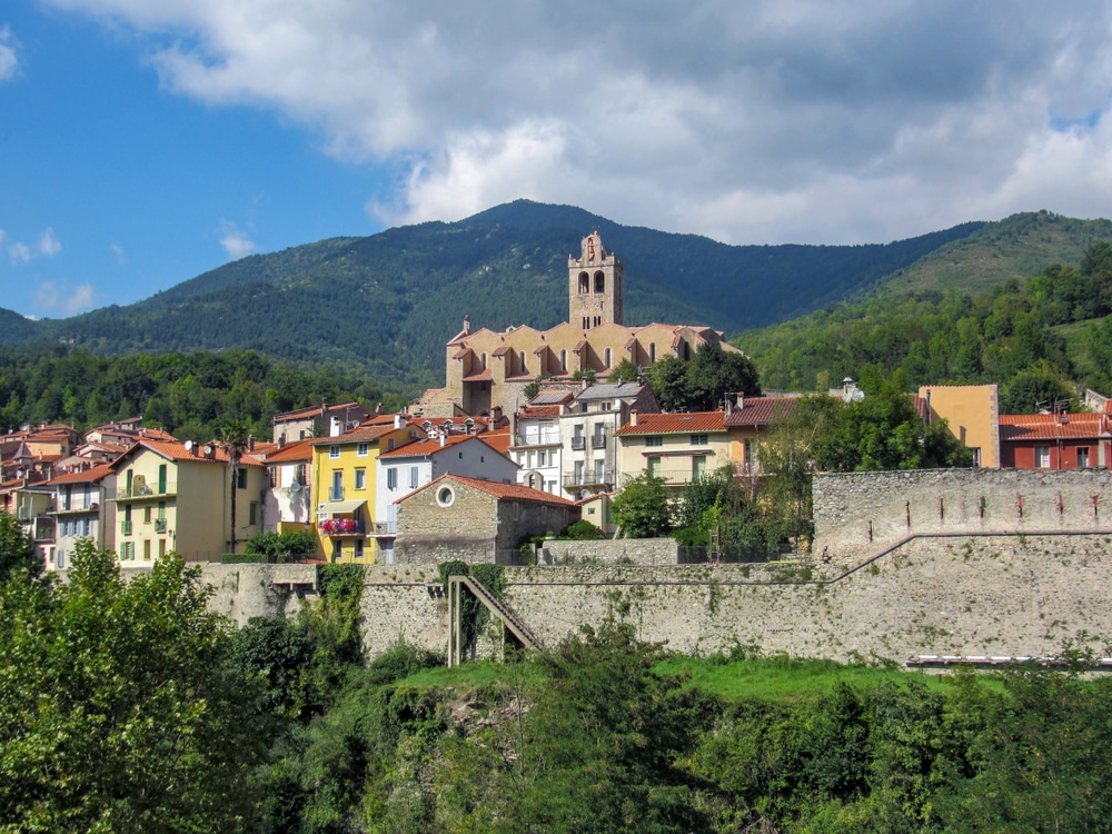 beau village Prats-de-Mollo-la-Preste